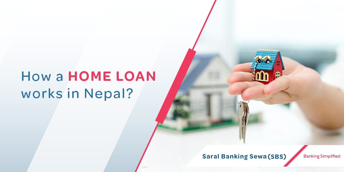 small-house-held-in-a-palm-with-keys-of-the-house